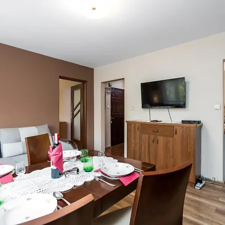 Przestronny Apartament Z Wanna Poznaniu Bukowska 134A By Heyrent * Познань